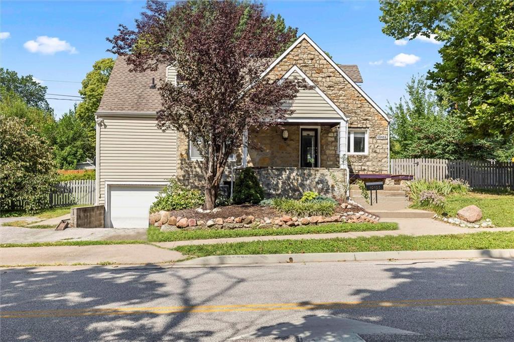 10103 Johnson Drive Property Photo 1