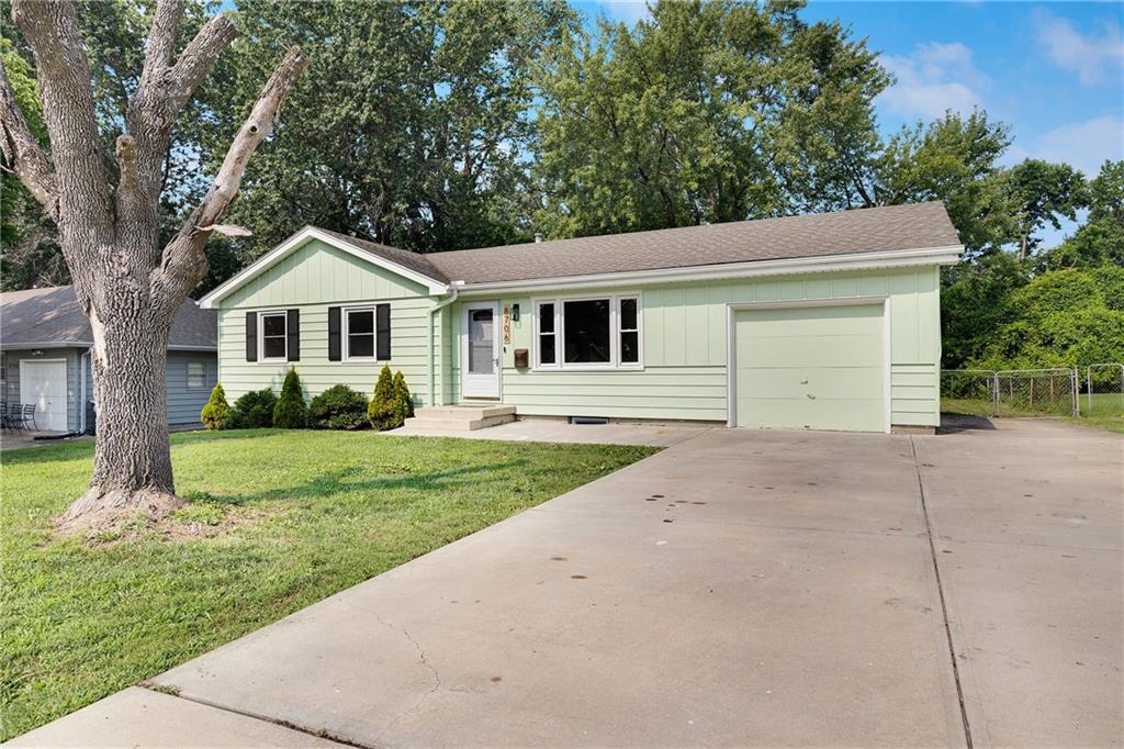 8706 Kentucky Avenue Property Photo