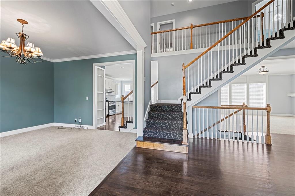 3713 W 155th Street Property Photo 4