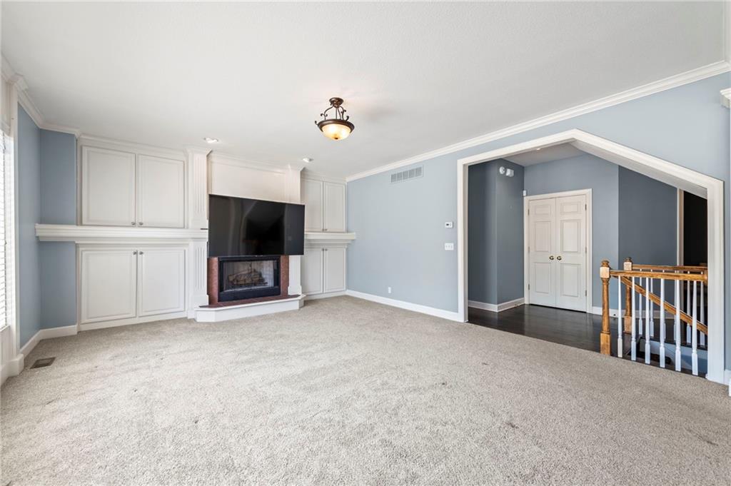 3713 W 155th Street Property Photo 14