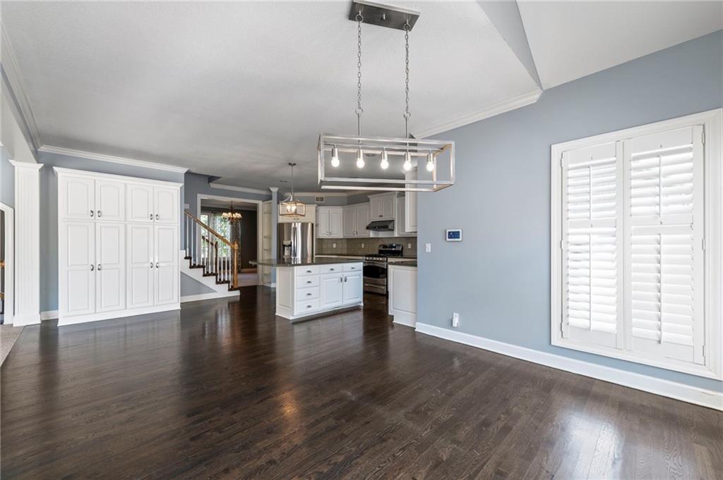 3713 W 155th Street Property Photo 22