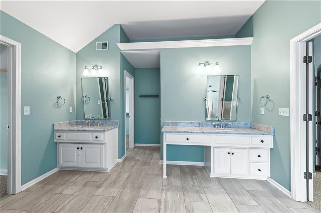 3713 W 155th Street Property Photo 44