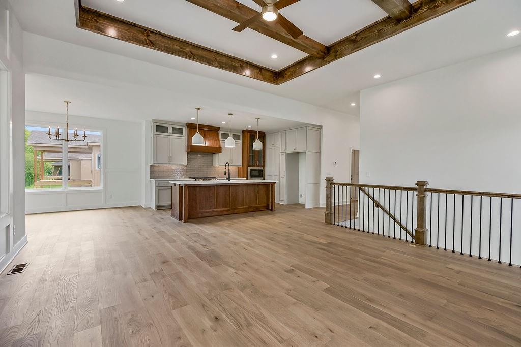 13985 Landon Street Property Photo 6