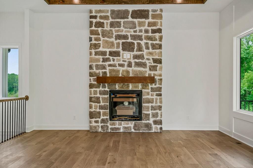 13985 Landon Street Property Photo 8