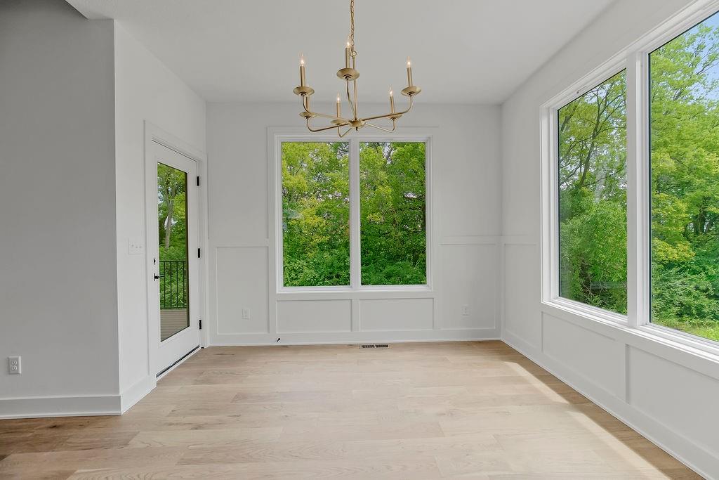 13985 Landon Street Property Photo 9