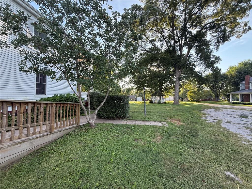 509 Broad Street Property Photo 51