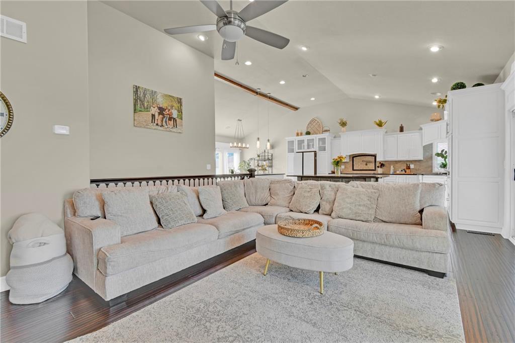 1402 Norfolk Drive Property Photo 17