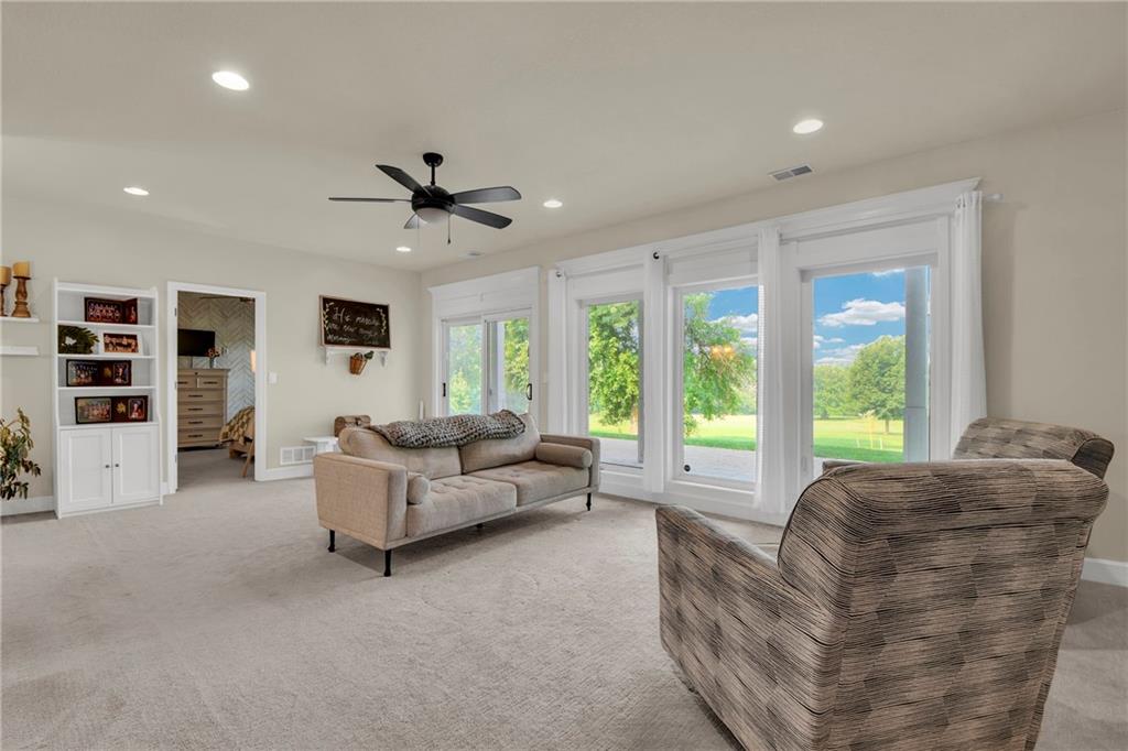 1402 Norfolk Drive Property Photo 38
