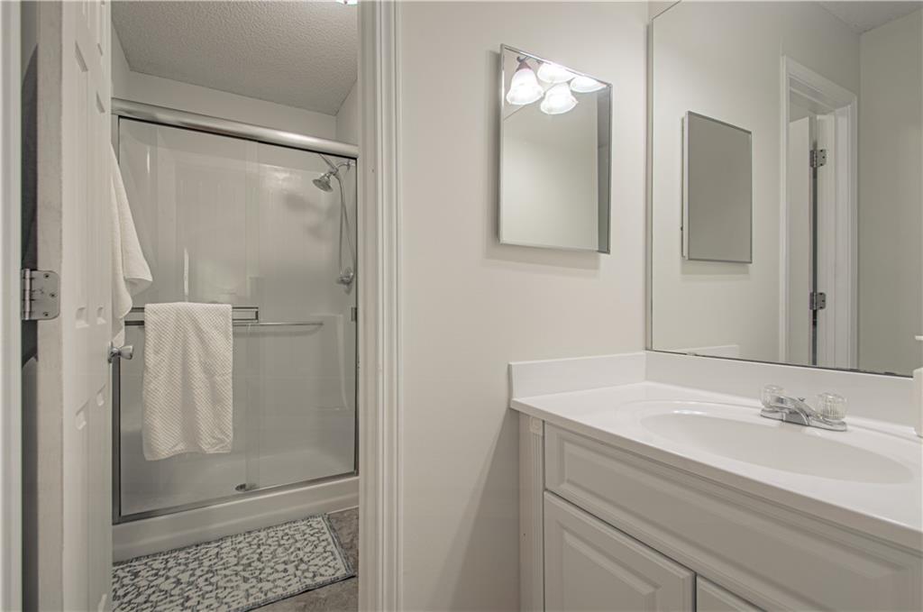 626 E 15th Street Property Photo 19