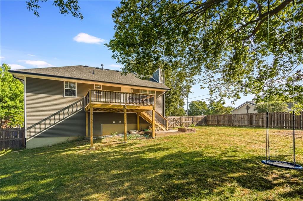 1052 Sw Twin Creek Drive Property Photo 6