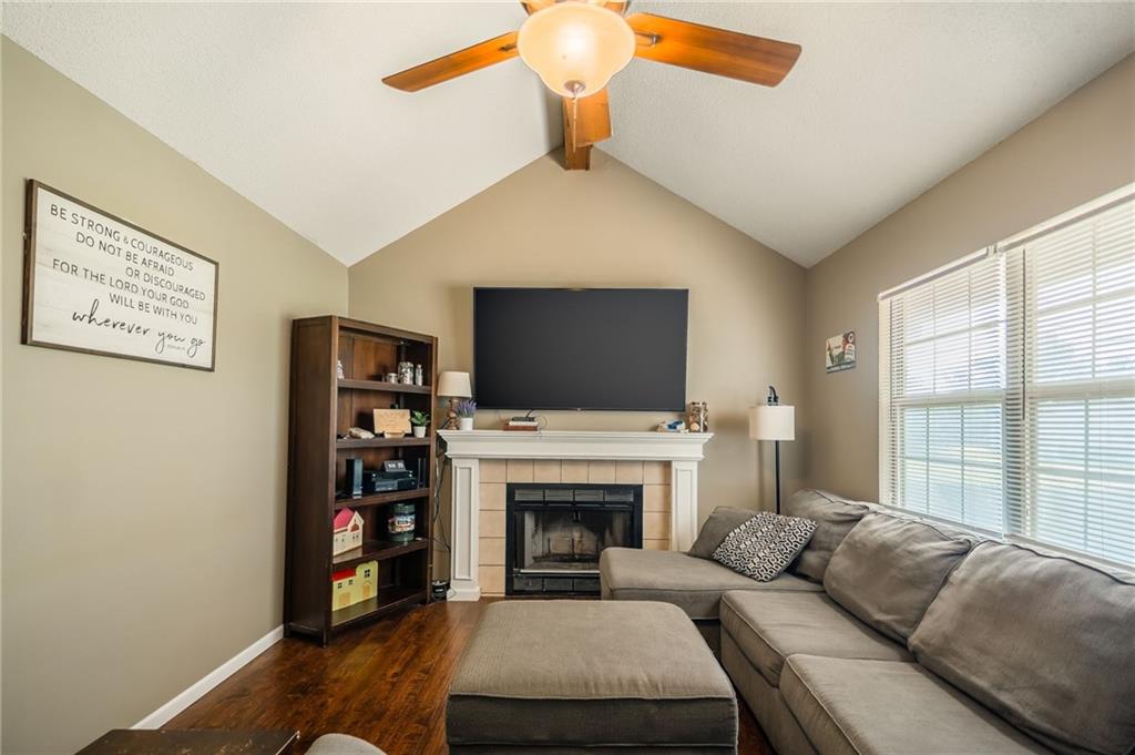 1052 Sw Twin Creek Drive Property Photo 15