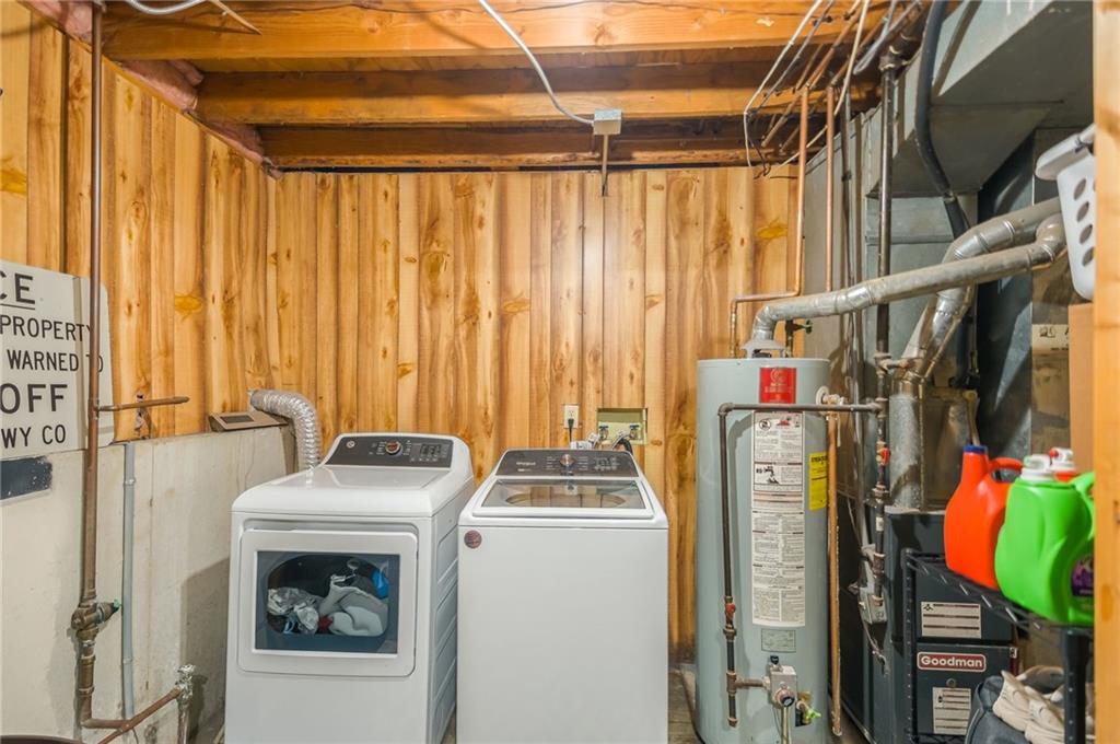 1052 Sw Twin Creek Drive Property Photo 27