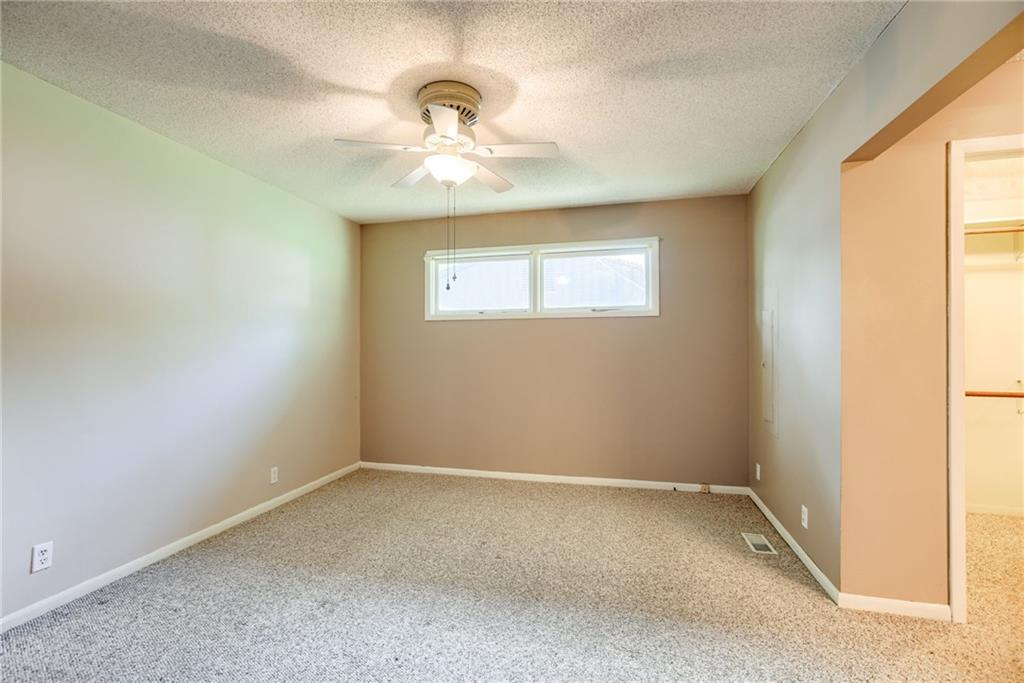 452 Park Drive Property Photo 14