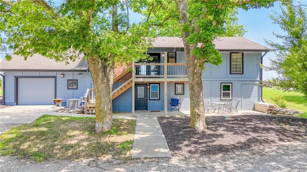 9033 Highway B Highway Property Photo 3