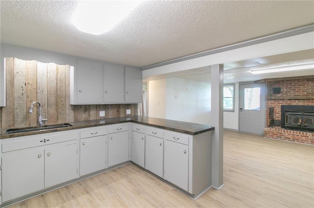 9033 Highway B Highway Property Photo 8