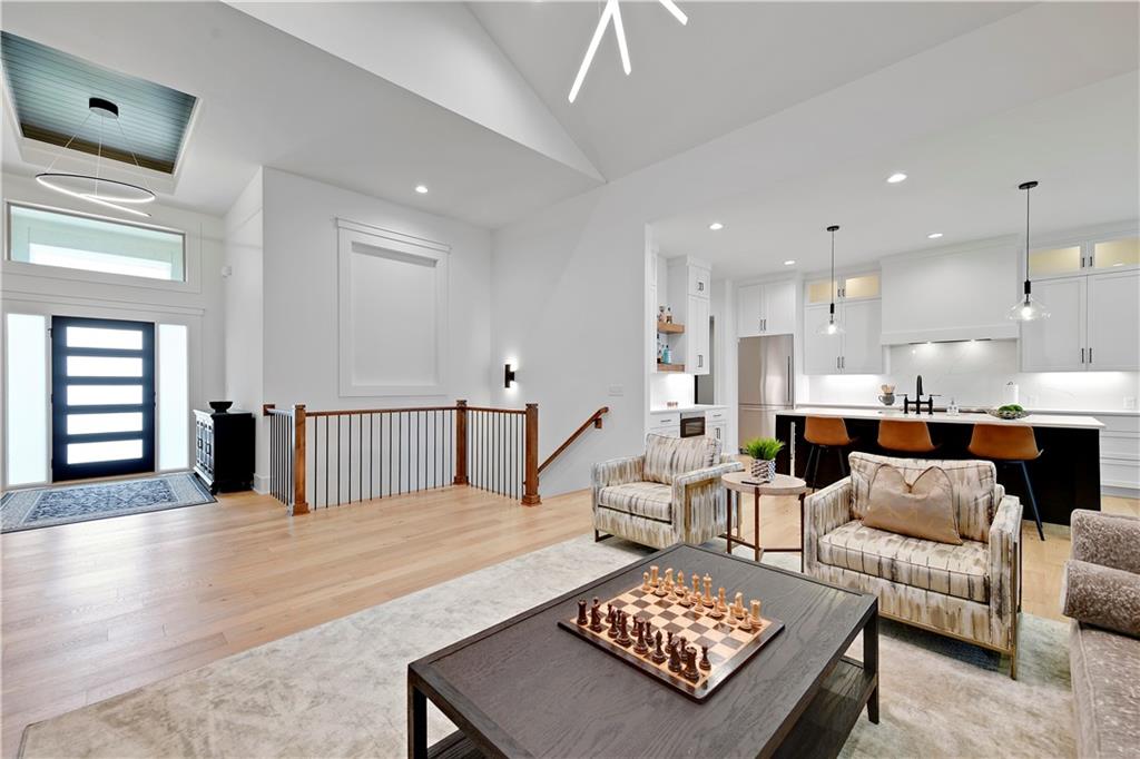 17401 Oakshire Street Property Photo 5