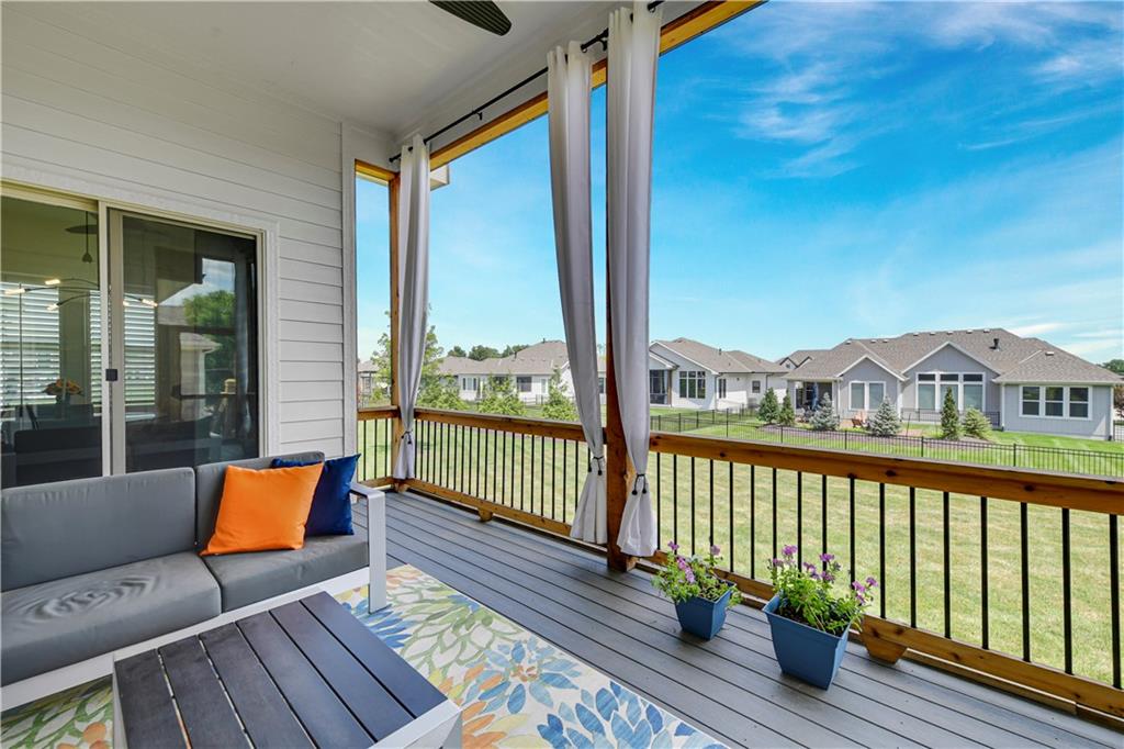 17401 Oakshire Street Property Photo 12