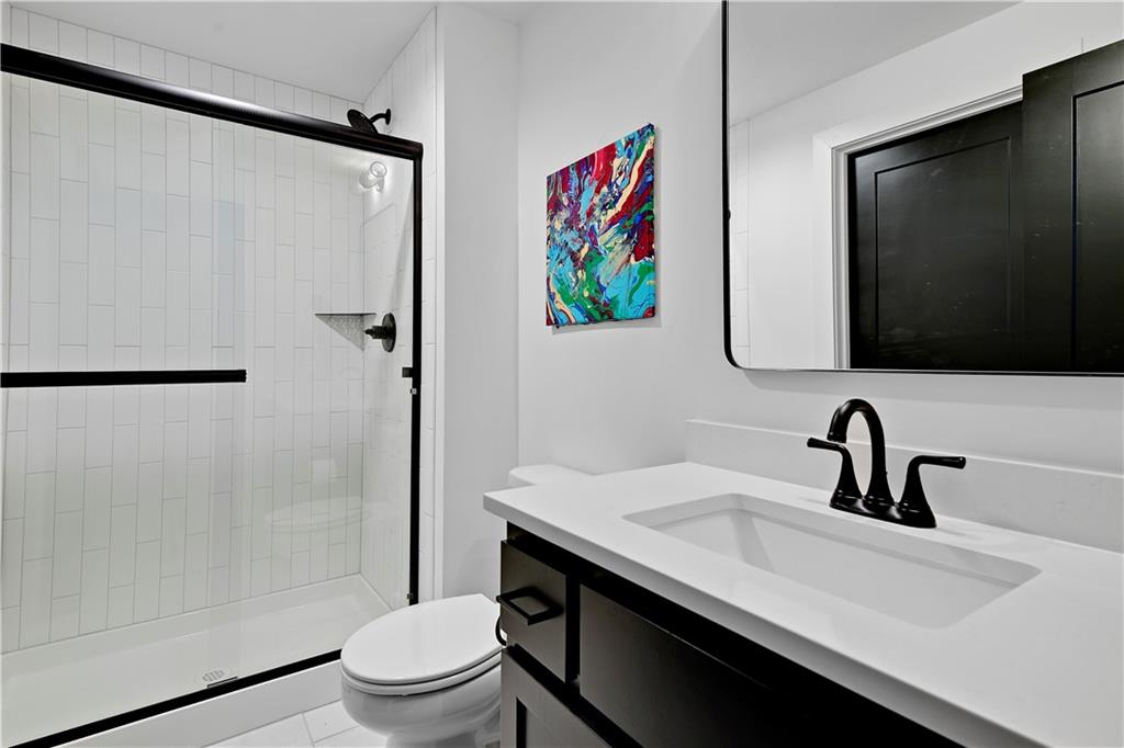 17401 Oakshire Street Property Photo 35