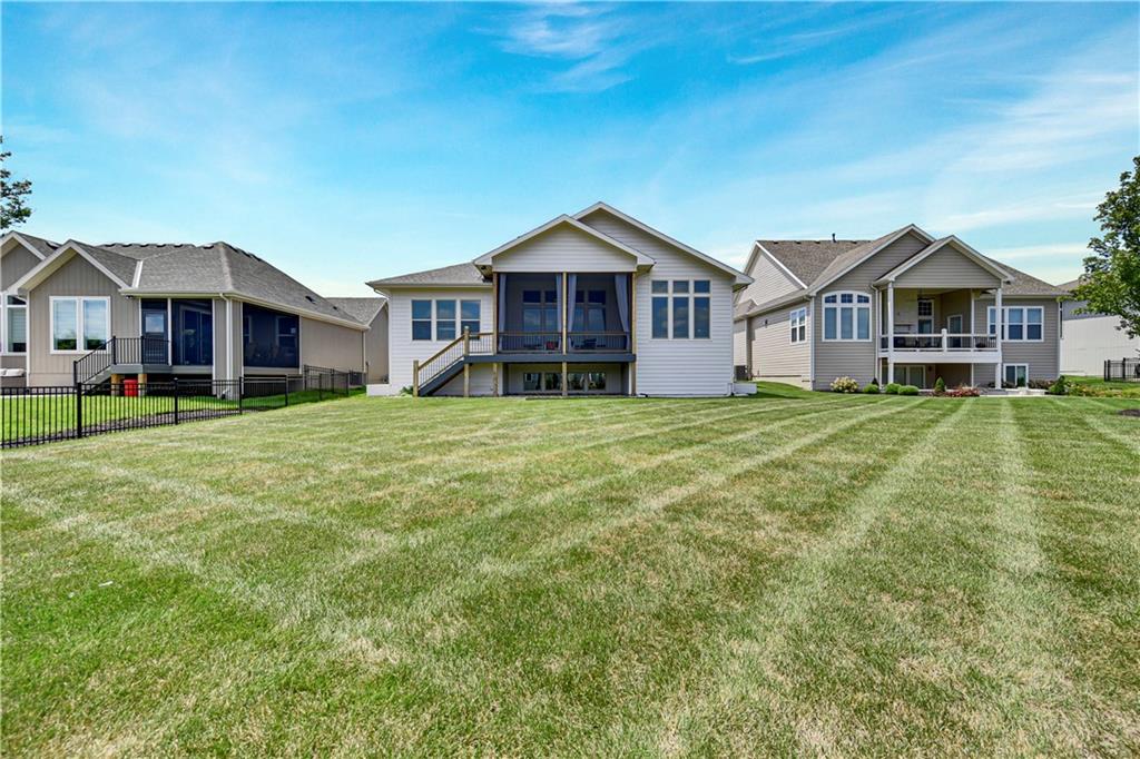 17401 Oakshire Street Property Photo 41