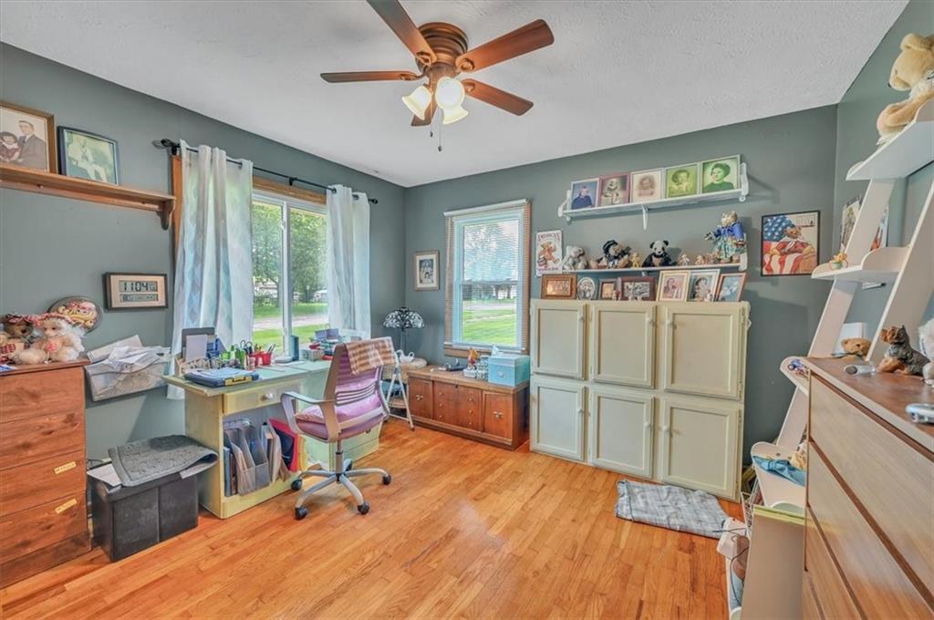 208 4th Street Property Photo 13