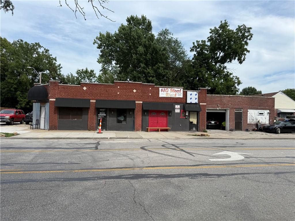 6801 Prospect Avenue Property Photo