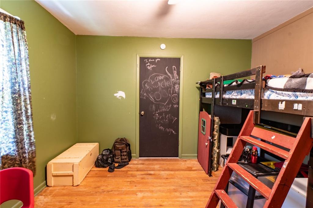 2409 W 1st Street Property Photo 16