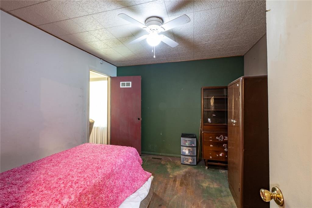 2409 W 1st Street Property Photo 18