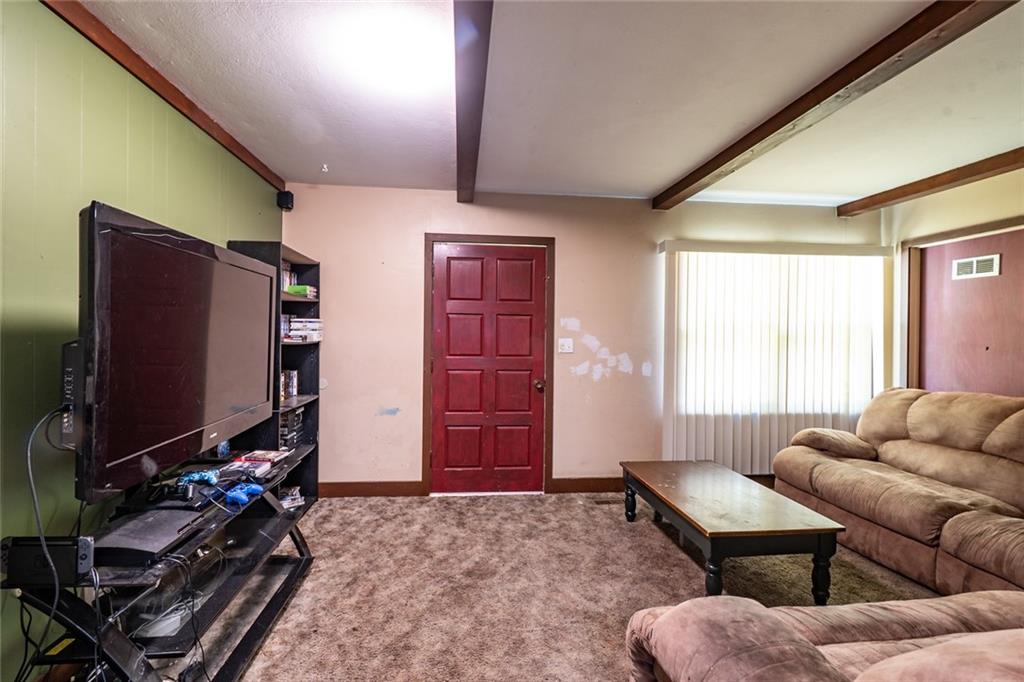 2409 W 1st Street Property Photo 22