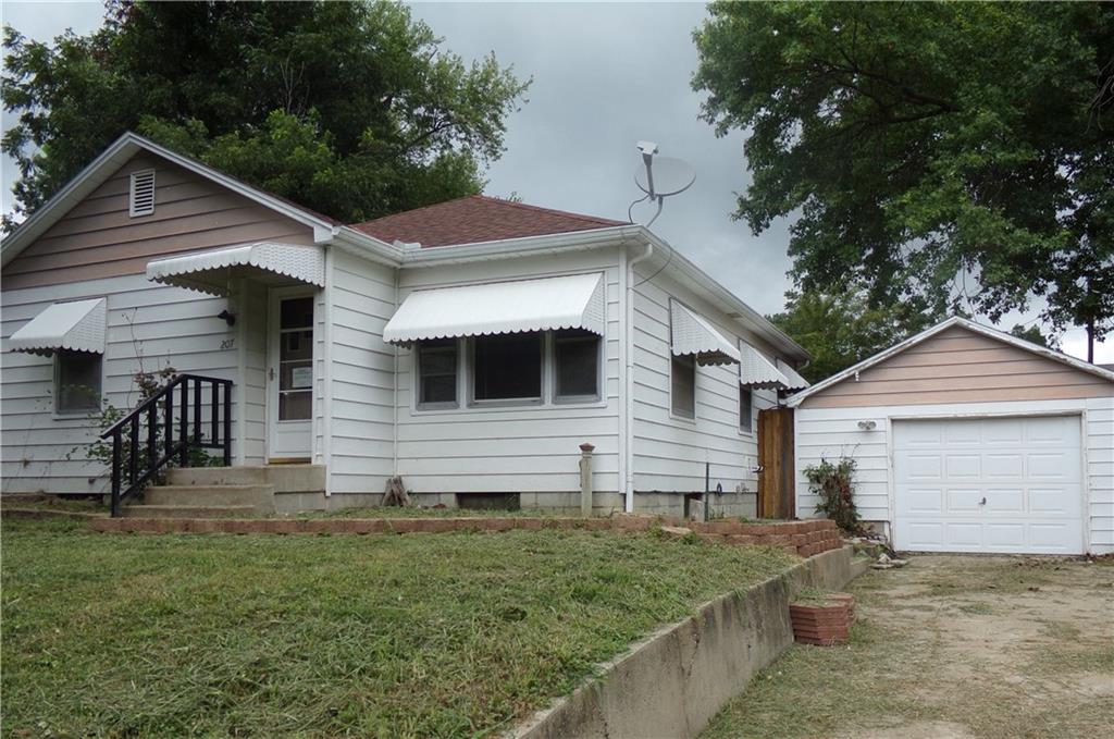 207 Arabella Street Property Photo 1