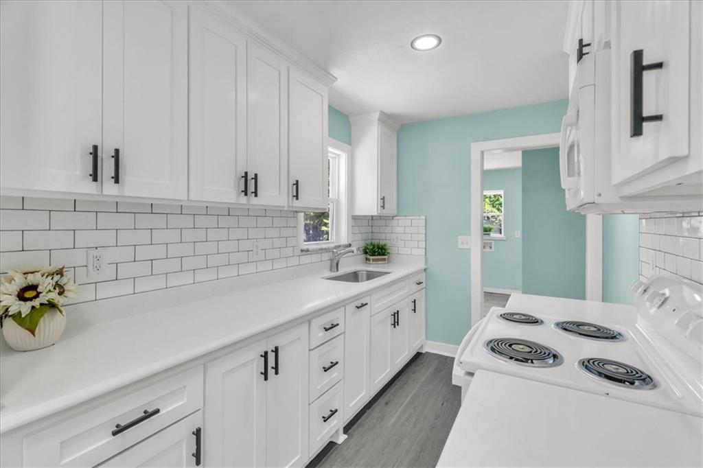 263 S 14th Street Property Photo 8