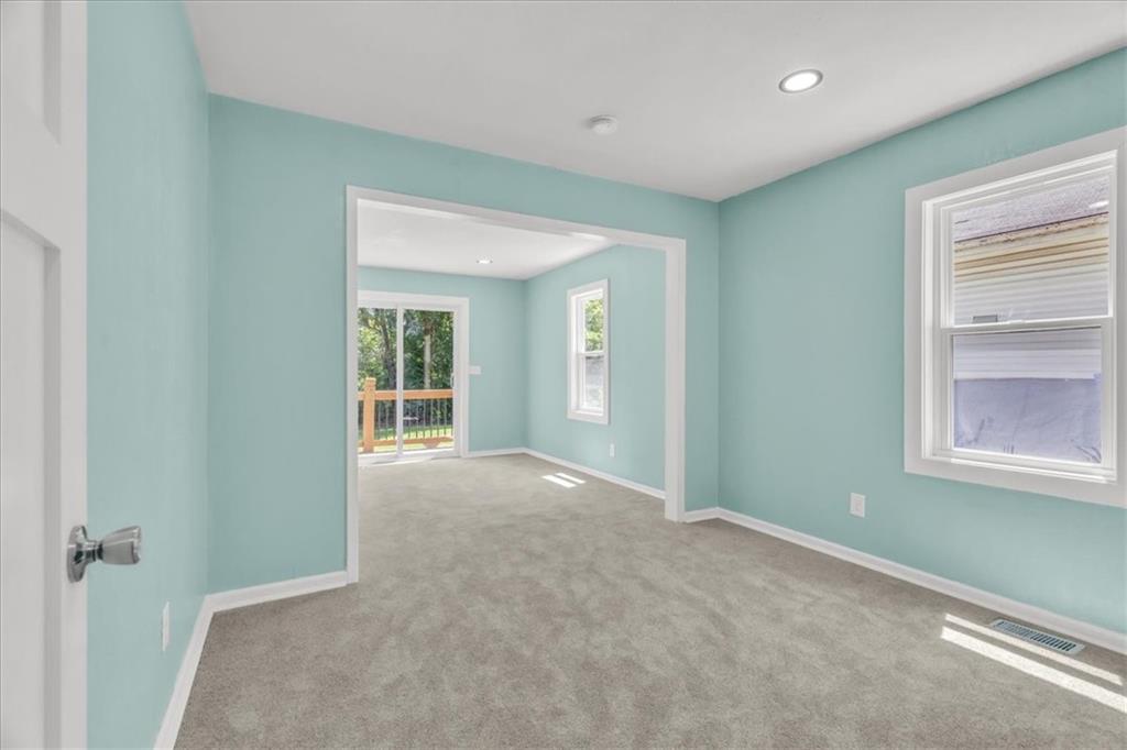 263 S 14th Street Property Photo 11