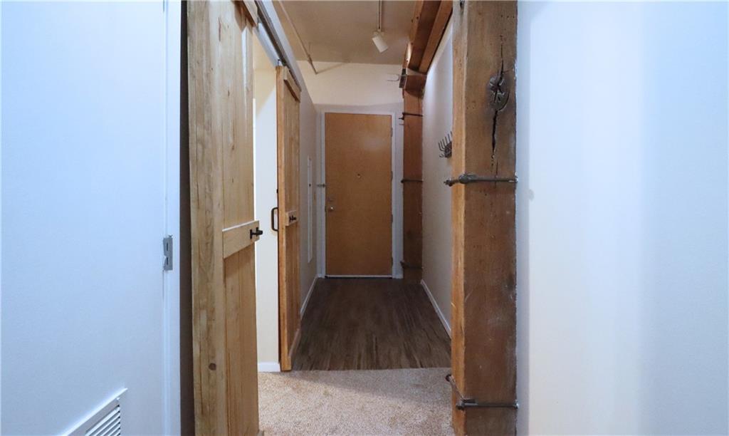 200 Main Street Property Photo 12