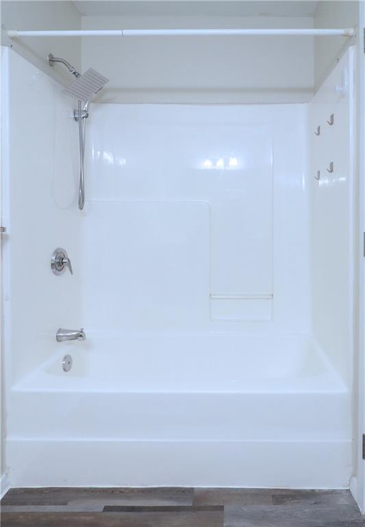 200 Main Street Property Photo 18