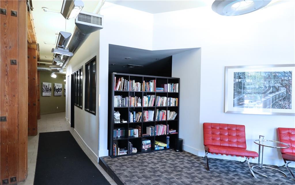 200 Main Street Property Photo 30