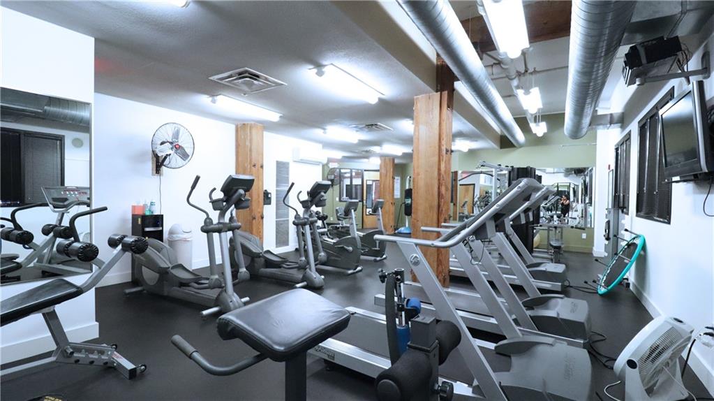 200 Main Street Property Photo 34