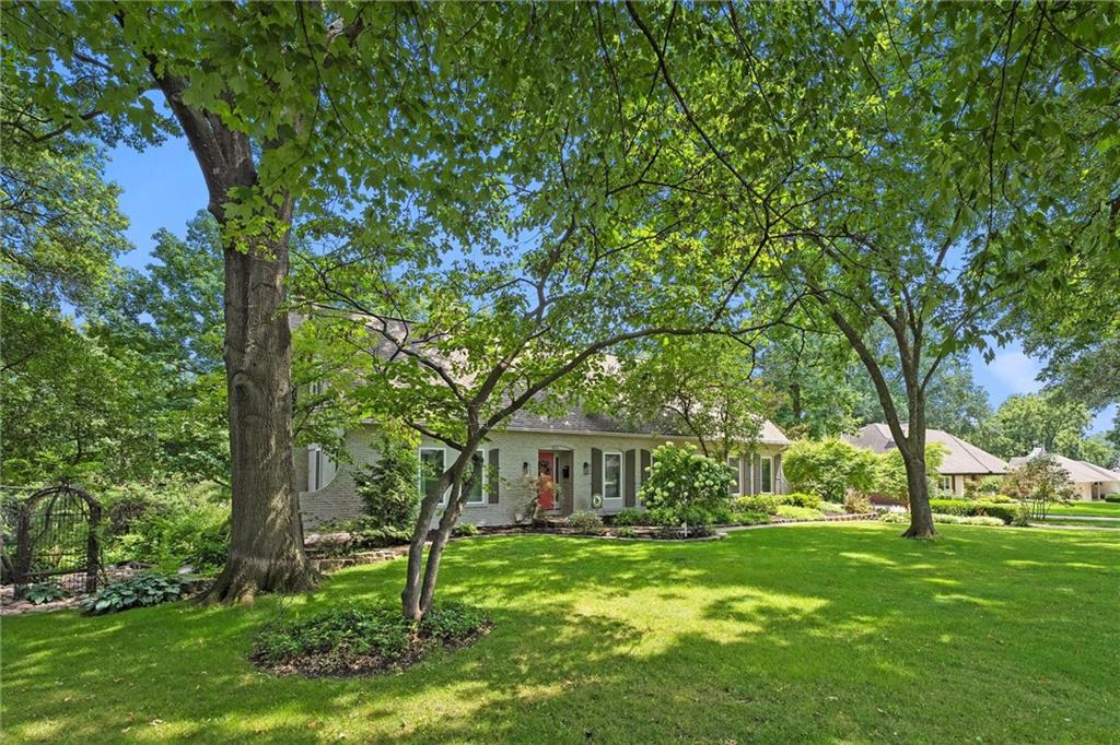 9815 Overbrook Road Property Photo 1