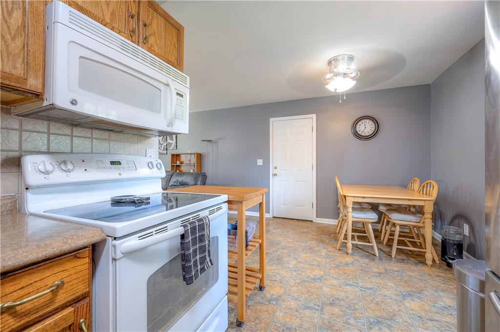 8516 Barnett Avenue Property Photo 8