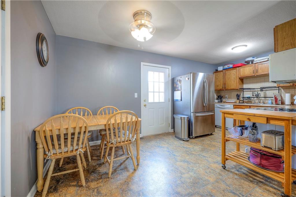8516 Barnett Avenue Property Photo 9