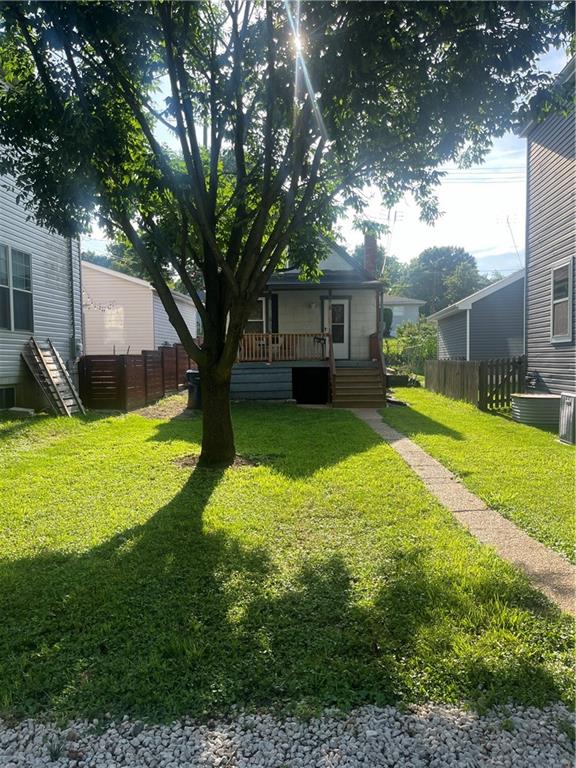 1511 Fairmount Avenue Property Photo 2