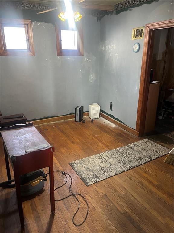 1511 Fairmount Avenue Property Photo 5