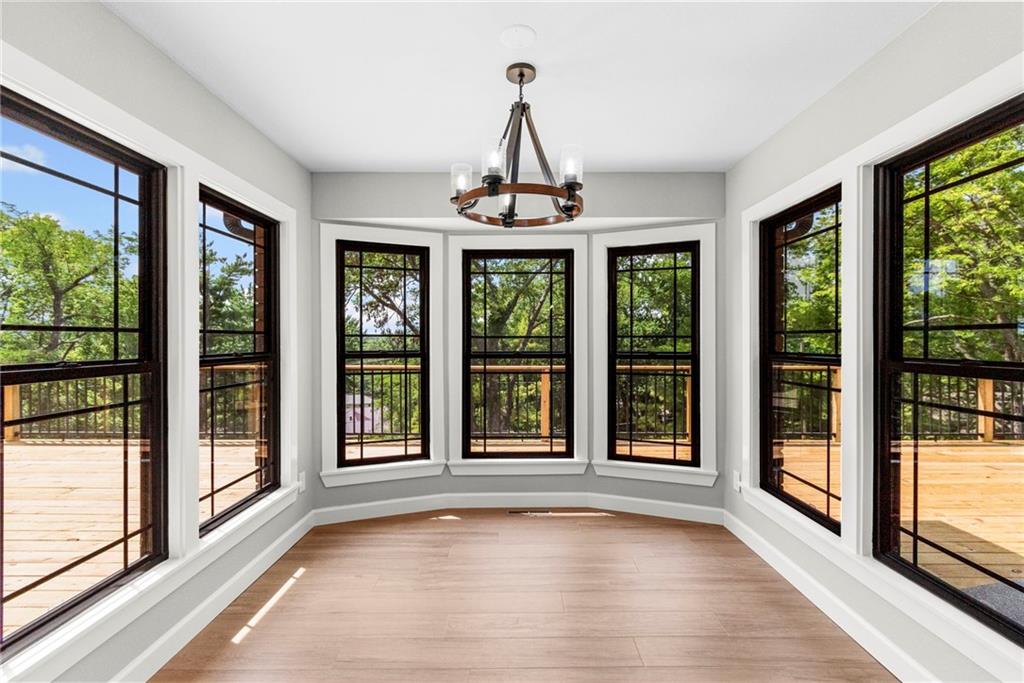 1000 Woodcliffe Drive Property Photo 13