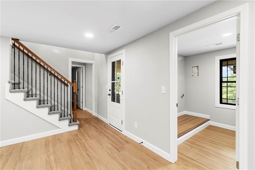 1000 Woodcliffe Drive Property Photo 20