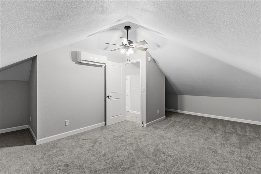 1000 Woodcliffe Drive Property Photo 33