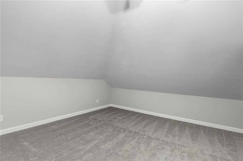 1000 Woodcliffe Drive Property Photo 34