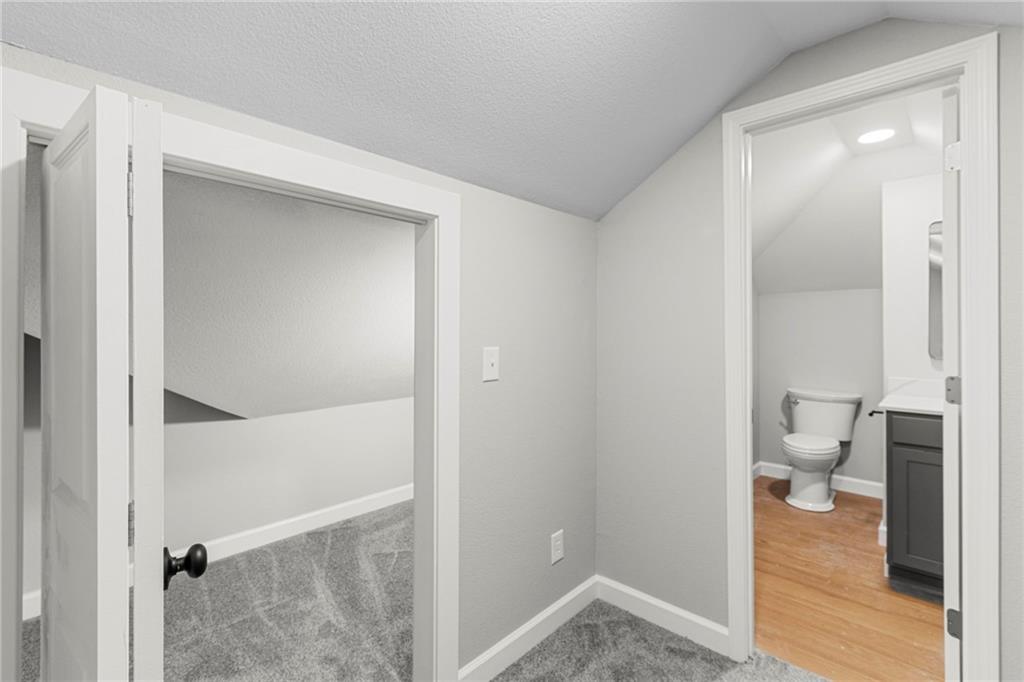 1000 Woodcliffe Drive Property Photo 35