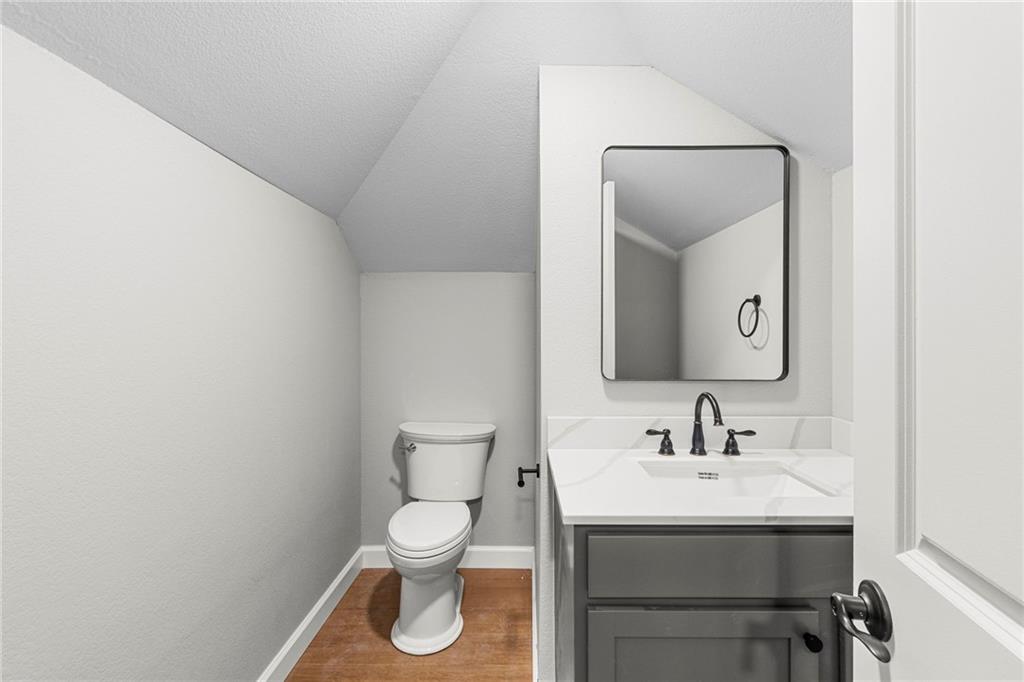 1000 Woodcliffe Drive Property Photo 36