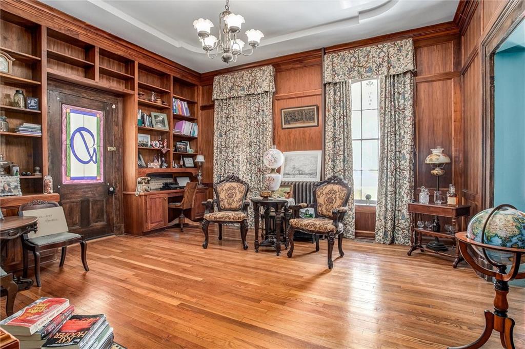 522 W Maple Avenue Property Photo 9