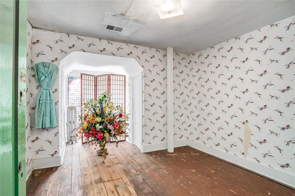 522 W Maple Avenue Property Photo 29