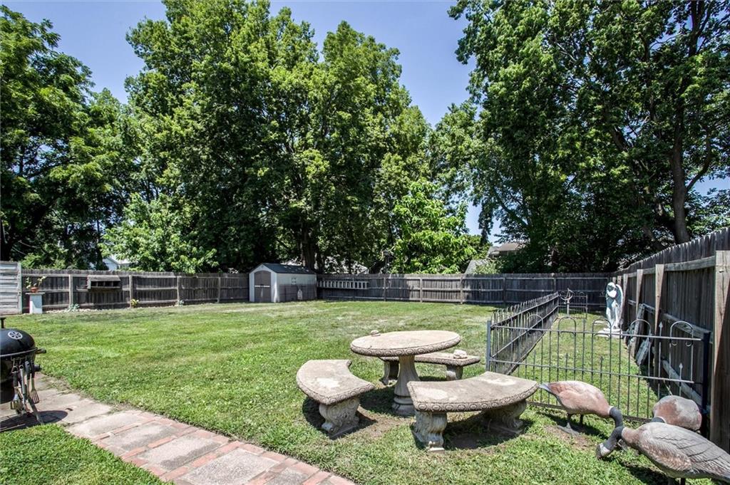 522 W Maple Avenue Property Photo 38