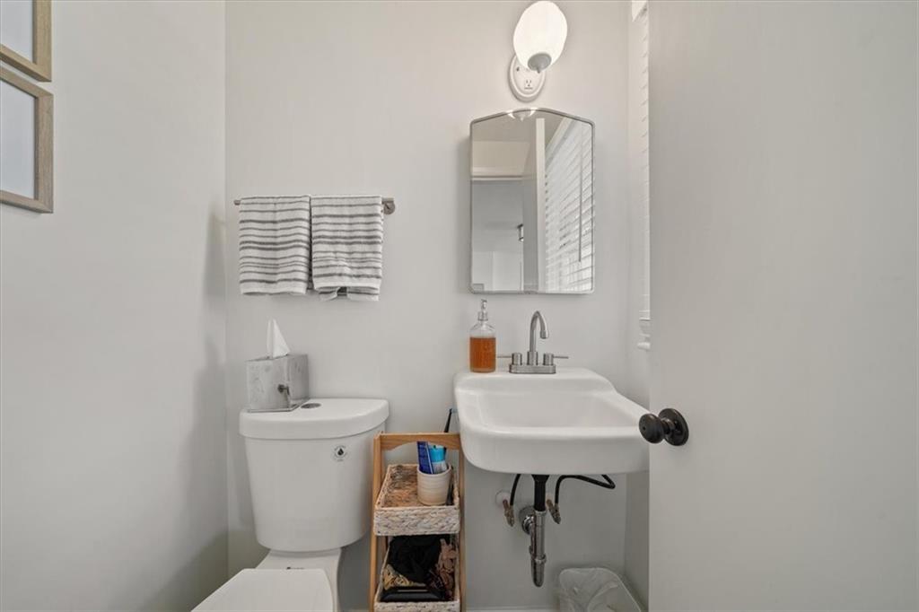 2705 W 73rd Street Property Photo 17